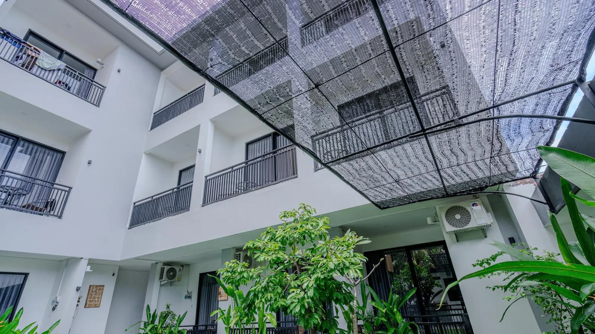 Homely Bali At Kayu Aya Seminyak Apart Otel